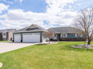 1819 52nd Ave N, Moorhead, MN 56560