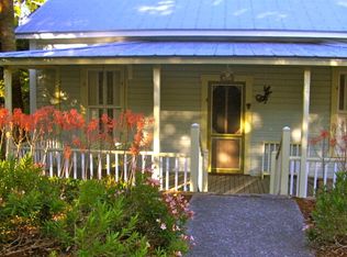 6010 F St, Cedar Key, FL 32625