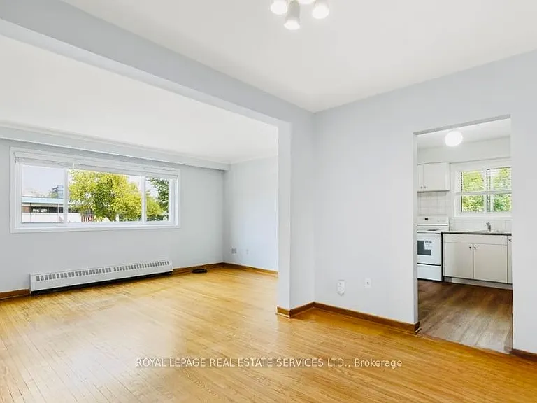 50 Peter St N #2 — Photo 19