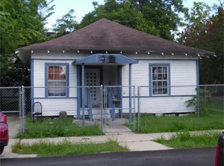 304 Winnie St, Houston, TX 77009