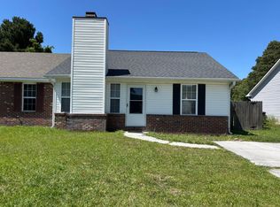 2302 Knollwood Ln, Midway Park, NC 28544
