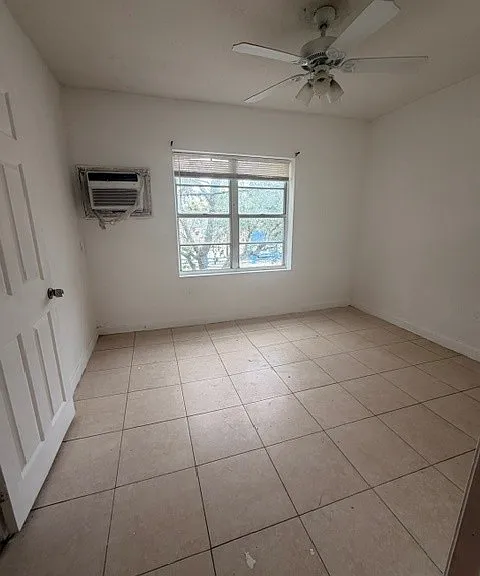 3698 William Ave #8 — Photo 4