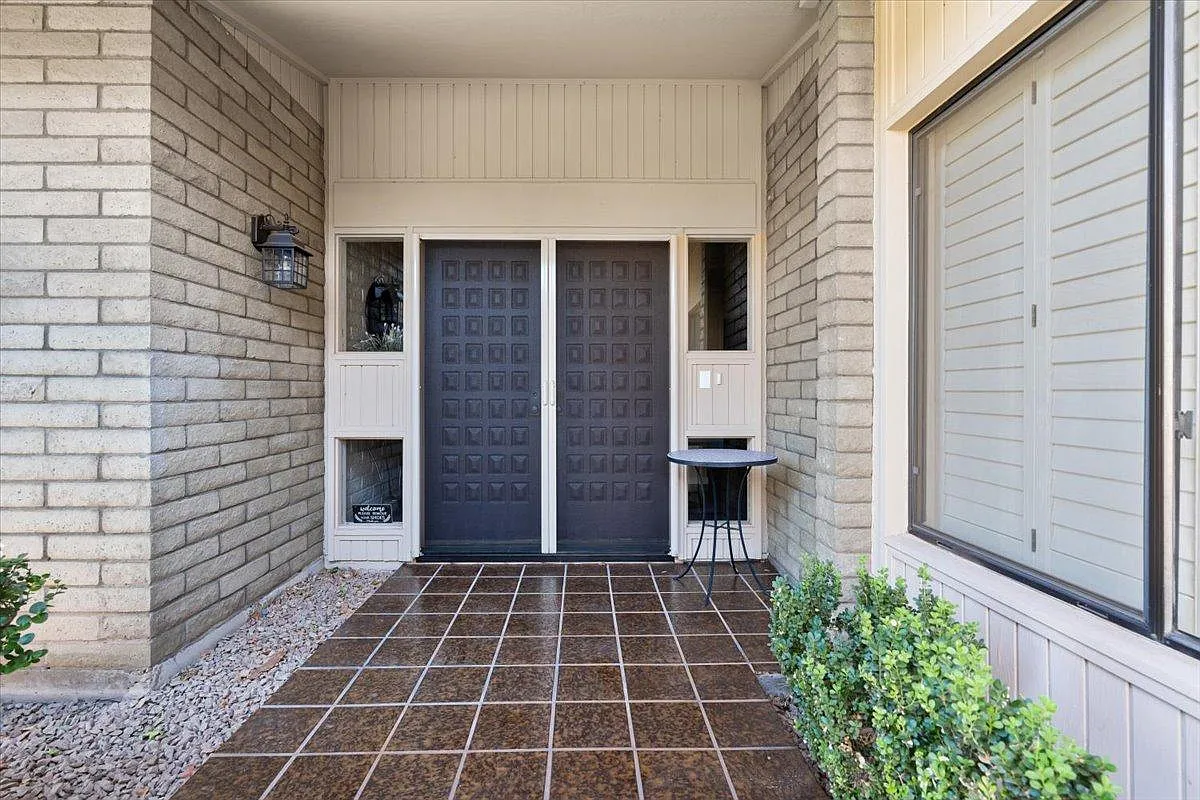 2 bed, 1458 sqft, $3,200 — Photo 4