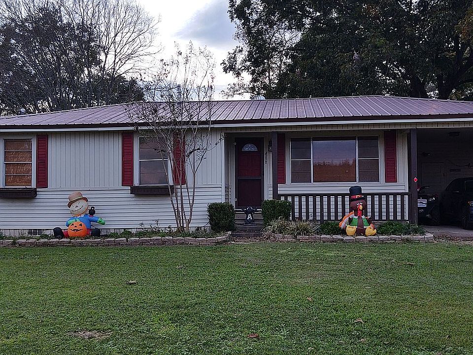 Outside exterior in the Fall