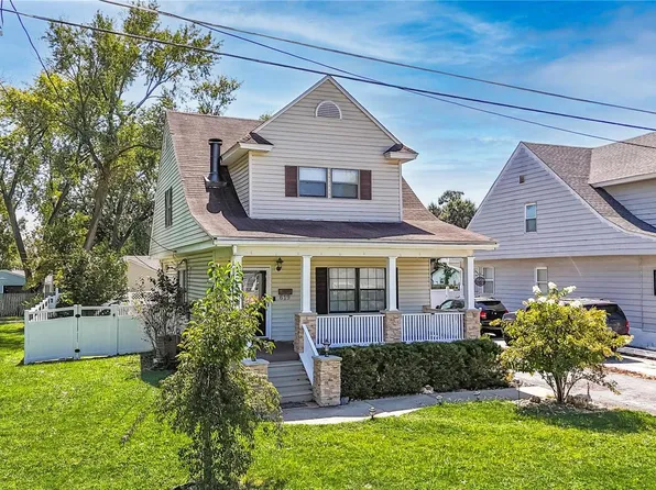 619 Vest Ave, Valley Park, MO 63088