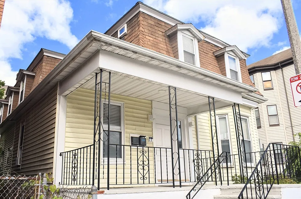 41 School St #1