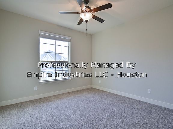 4th image of 20250 Aspenwilde Dr