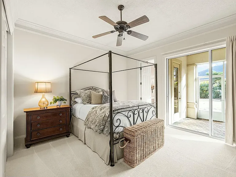 Bedroom +1