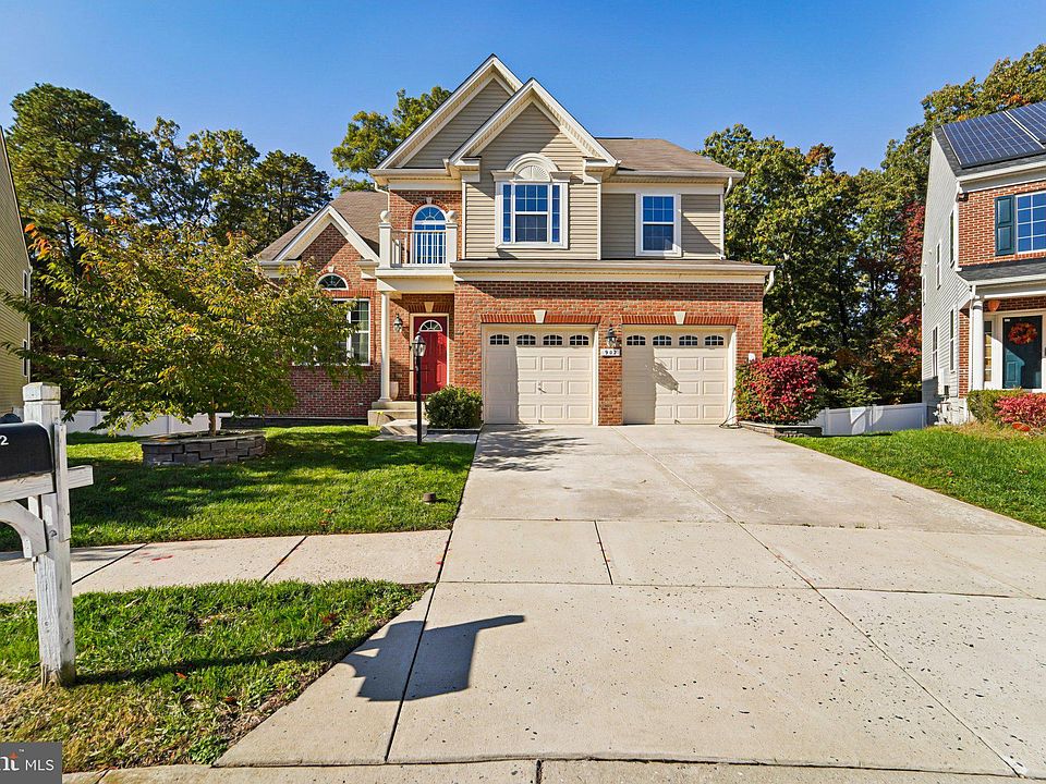 1st image of 902 Boatwright Dr