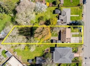 11234 37th Ave SW, Seattle, WA 98146