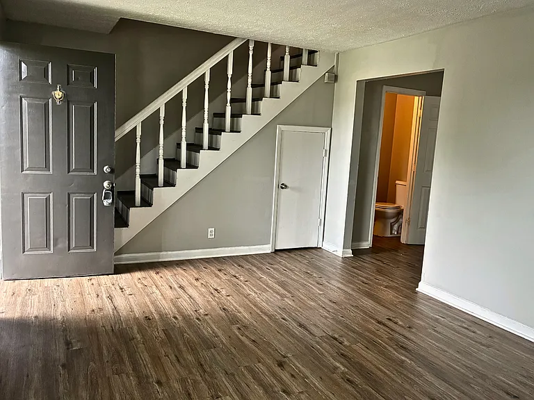 780 Garrison Dr — Photo 6