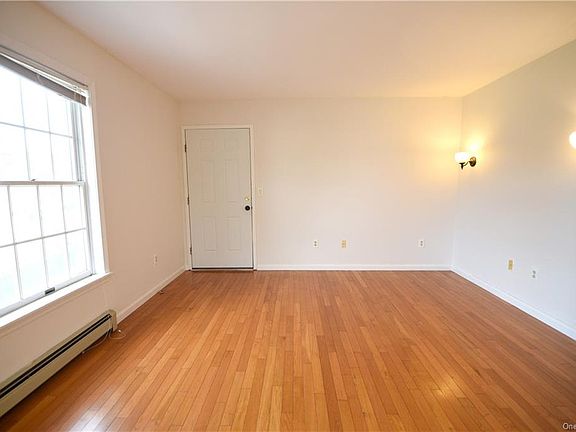 3rd image of 48 Pocantico St