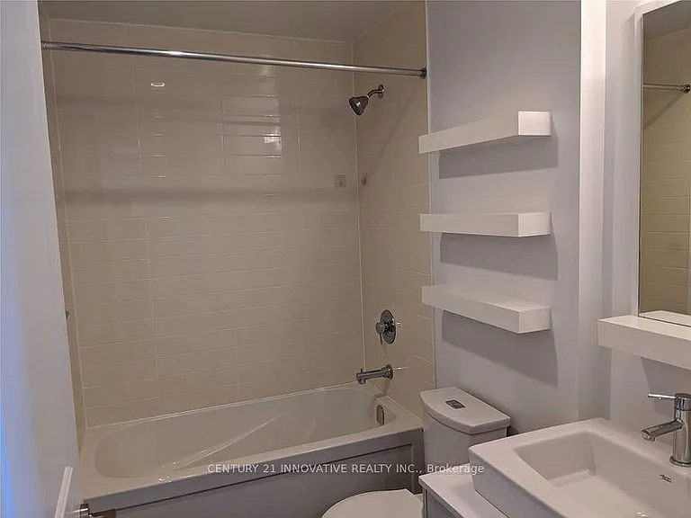 9205 Yonge St #1008 — Photo 10