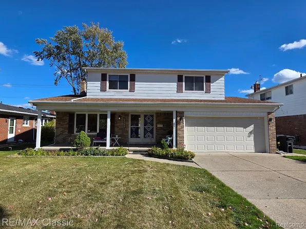 33288 Viceroy Dr, Sterling Heights, MI 48310