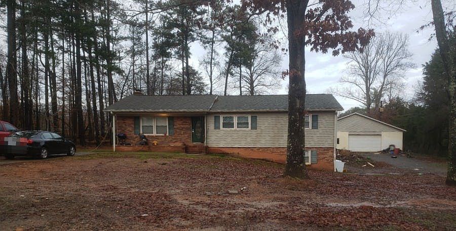 1st image of 4126 Graceway Dr