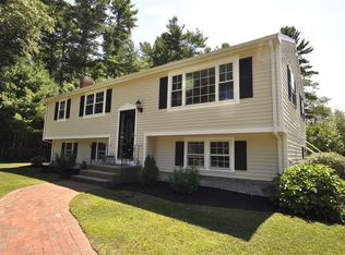 100 Duxborough Trl, Duxbury, MA 02332