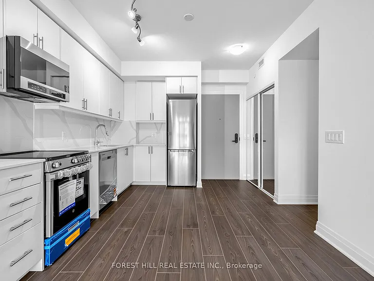 700 Sheppard Ave W #602 — Photo 10