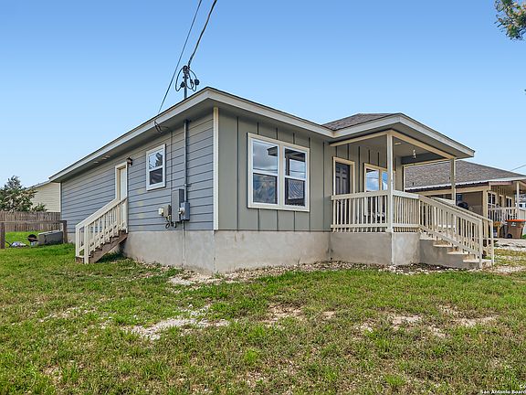 3rd image of 1284 MOUNTAIN VIEW DR