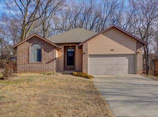 2868 S Eldon Ave, Springfield, MO 65807