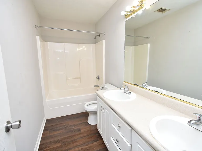 3544 Mutimer Dr — Photo 14