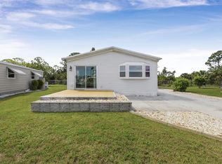 717 Blanca Cir, North Port, FL 34287