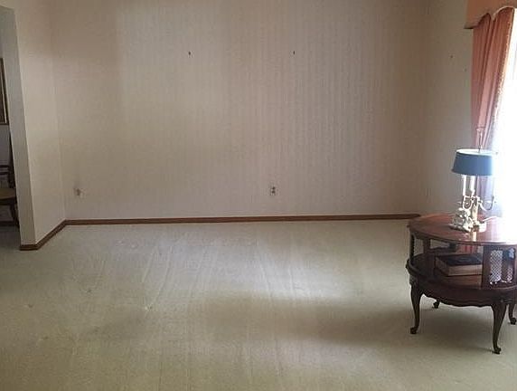 2nd image of 351 N Cleveland Ave