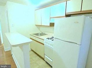 330 S 17th St APT 2, Philadelphia, PA 19103