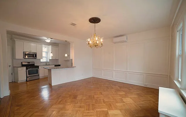 Living room, photo 8