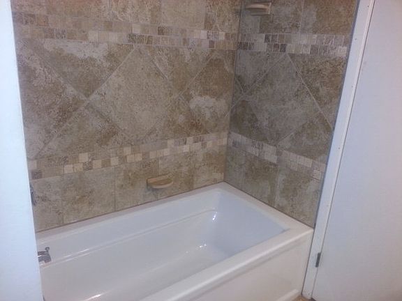 5th image of 4901 Locust Ave