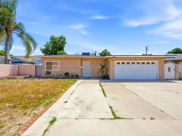 9672 Guinida Ln, Anaheim, CA 92804