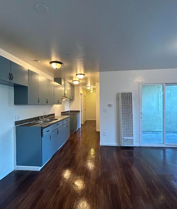 1st image of 238 E Vernon Ave APT 201