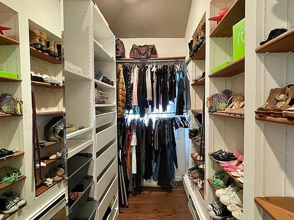 5th image of 120 Bloomfield Ave Floor 1