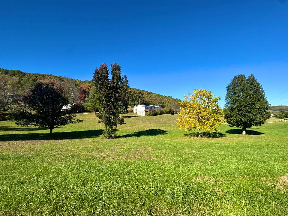 1st image of 1002 Country View Rd