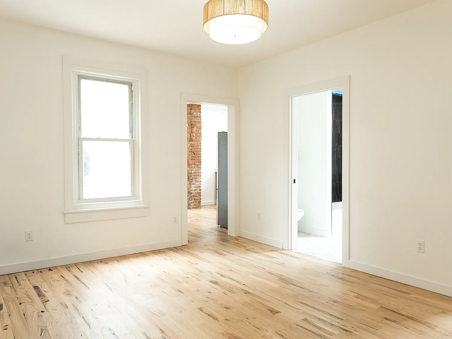 2 bed, $2,700 — Photo 4