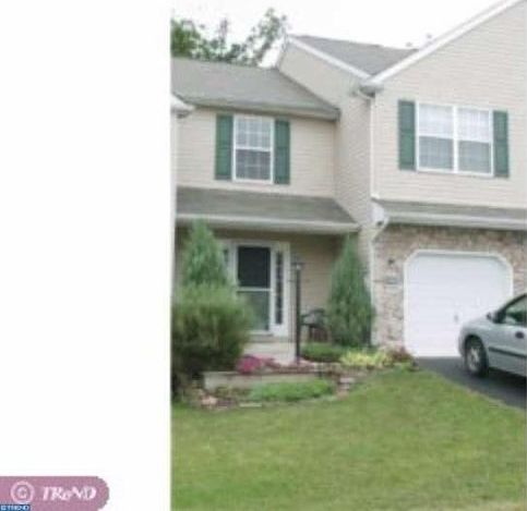 2nd image of 1310 Valley Dr