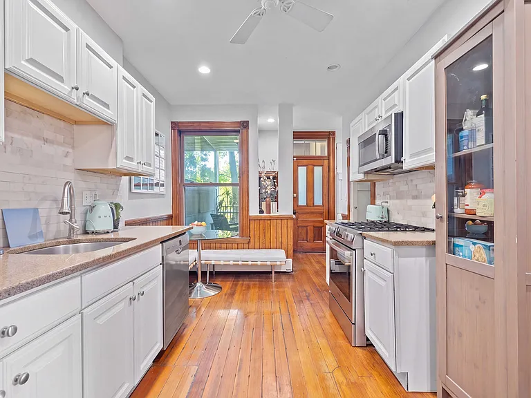20 Mellen St #1 — Photo 17
