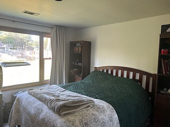4th image of 10312 W Waldo Ave