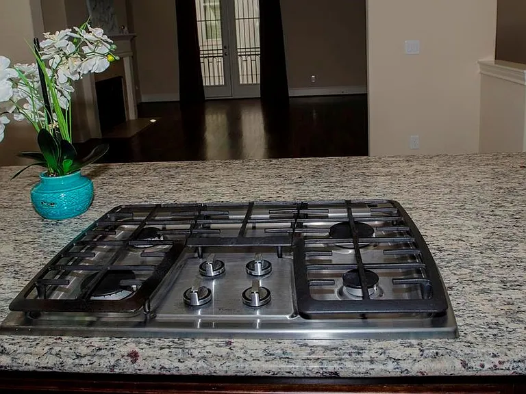 6310 Grand Blvd — Photo 13