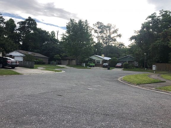 4th image of 1353 Ellis Trace Dr W