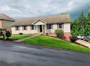123 Ash Cir, Wheeling, WV