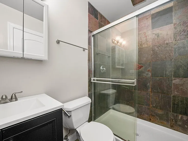 The Onyx on Hoyne — Photo 15
