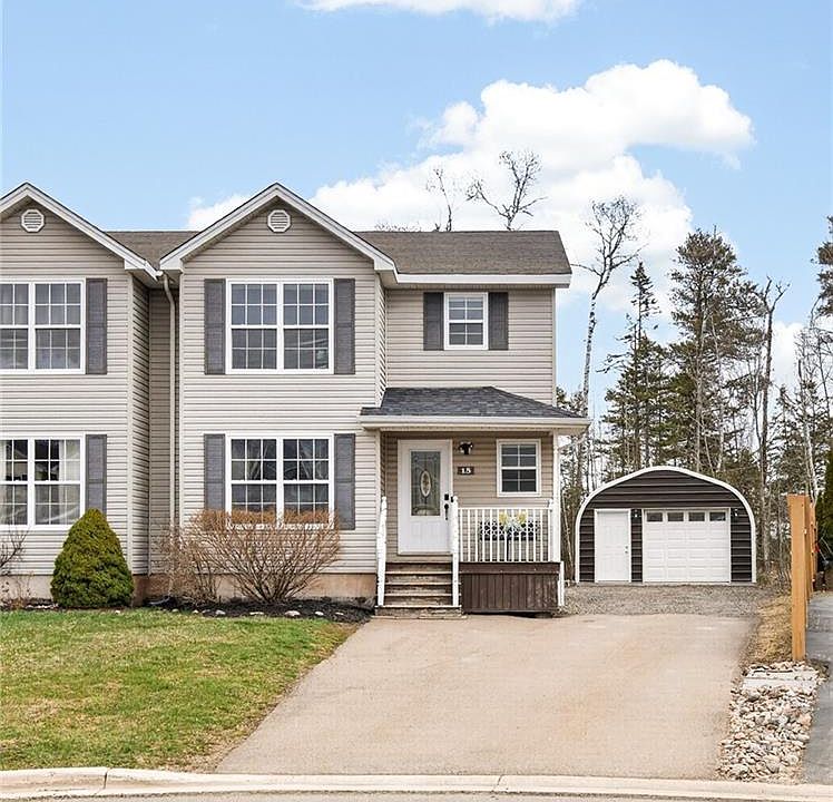 1st image of 15 Wilderness Ct