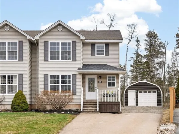 15 Wilderness Ct, Moncton, NB E1G 0H4