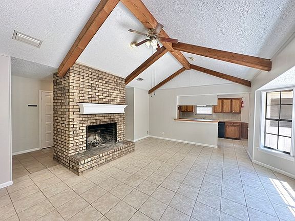 4th image of 10803 Knollwood Dr