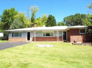 39 Will Dr, Fenton, MO 63026
