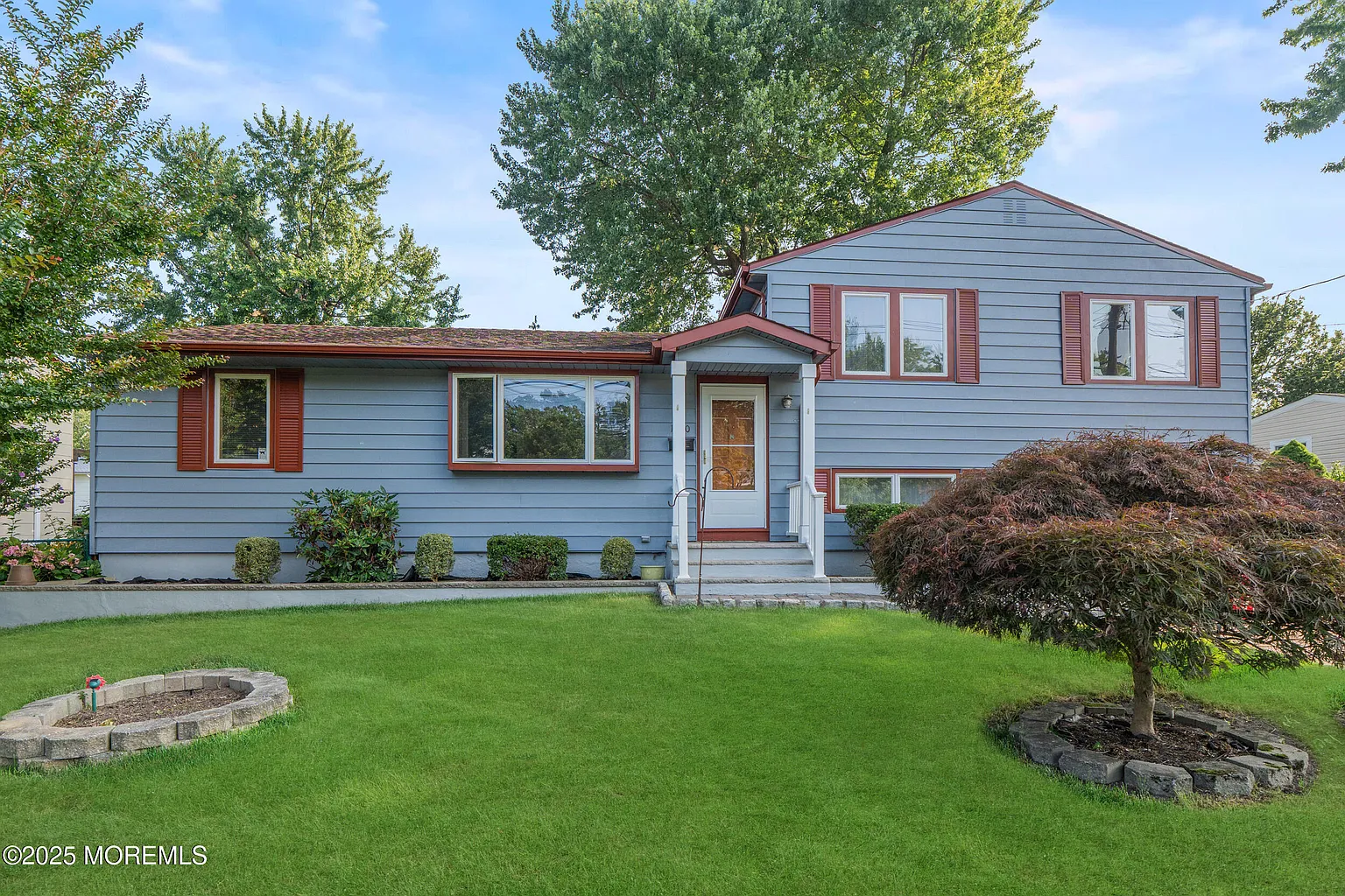1120 Darlene Ave photo 1
