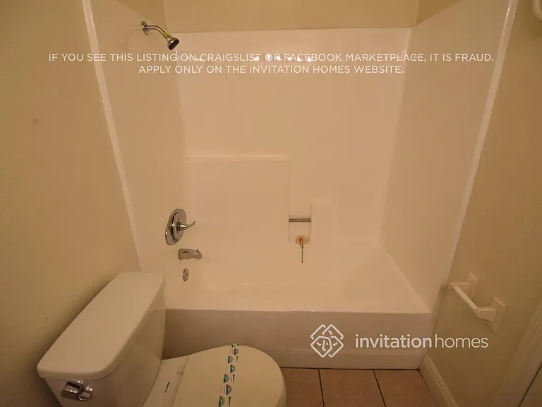 16525 Malaga Ct — Photo 11