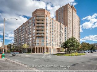 11 Thorncliffe Park Dr #313, Toronto, ON M4H 1P3