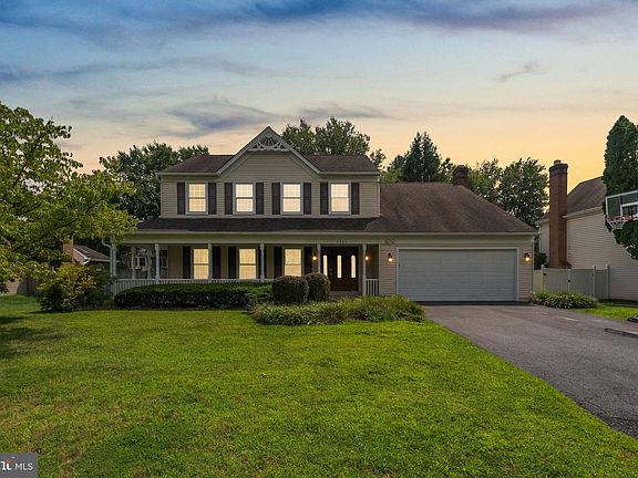 2nd image of 4220 Cherry Valley Dr