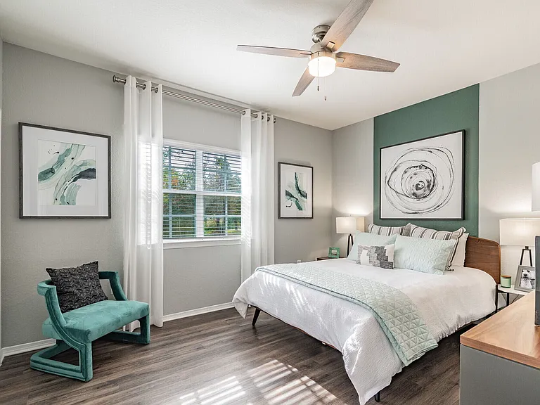 THE PARQ AT CROSS CREEK — Photo 43